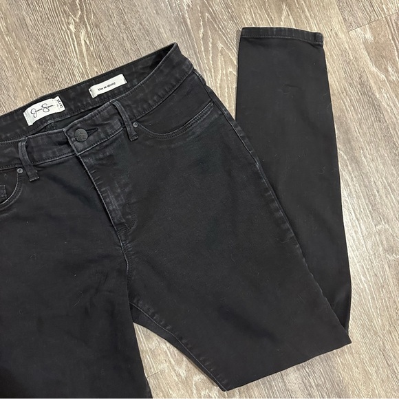 EUC Jessica Simpson Black Skinny Jeans - Picture 2 of 5